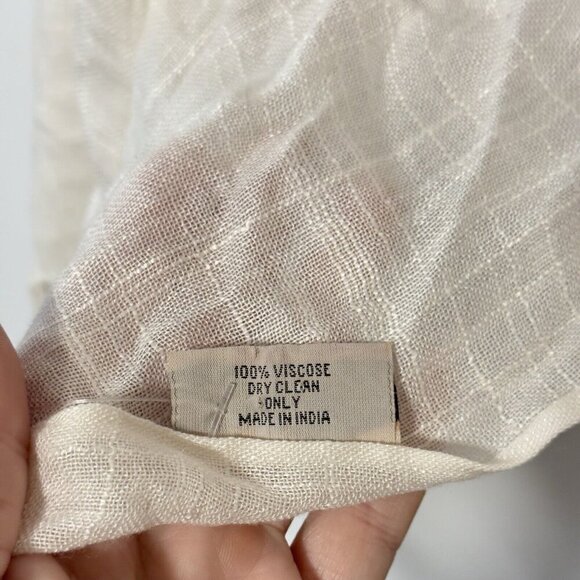 New Bindya NY Ivory Boho Fashion Scarf Sheer Mesh Tassel Fringe Wrap‎ 25”x72” - Picture 4 of 8